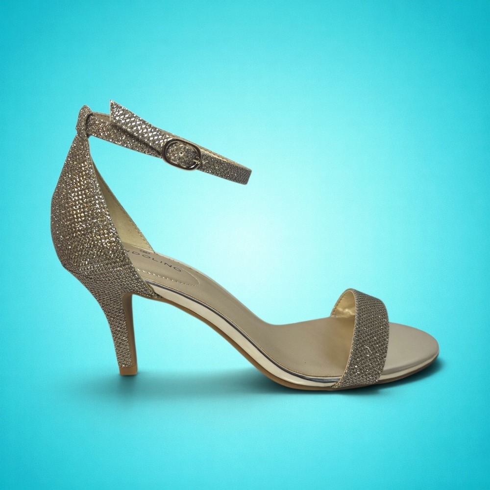 New gorgeous women's Bandolino Madia champagne gold sparkly high heels, size 8M